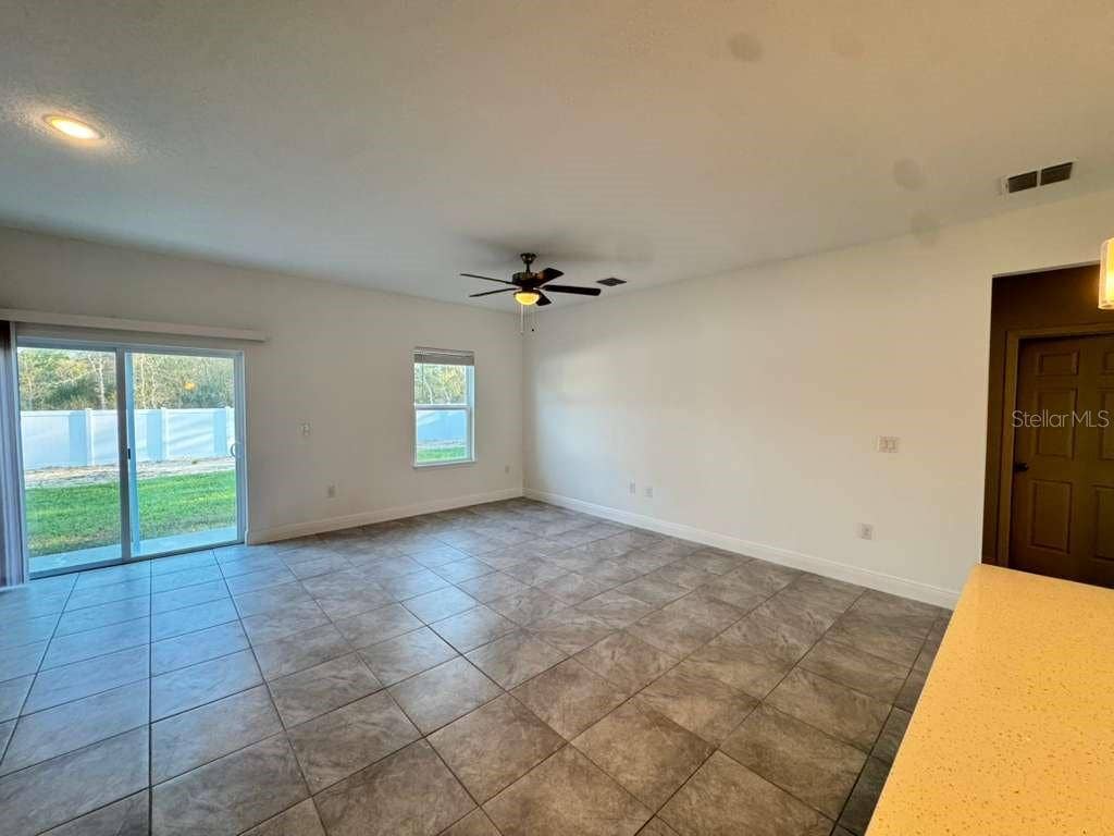 15792 SW 37TH CIRCLE, Ocala, FL 34473