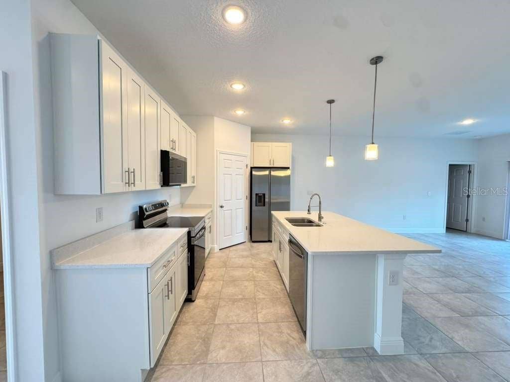 15792 SW 37TH CIRCLE, Ocala, FL 34473