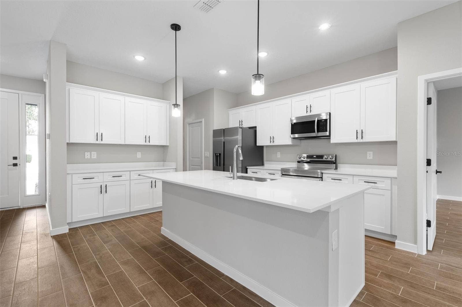 9890 SW 125TH COURT ROAD, Dunnellon, FL 34432 9890 SW 125TH COURT ROAD, Dunnellon, FL 34432