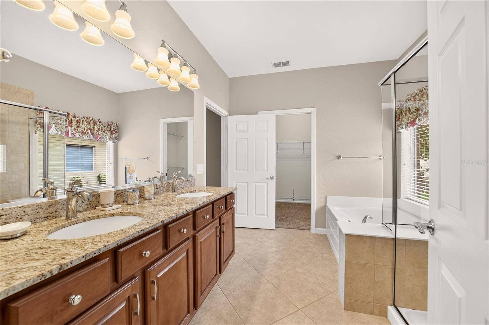 7409 SW 100TH COURT, Ocala, FL 34481 7409 SW 100TH COURT, Ocala, FL 34481