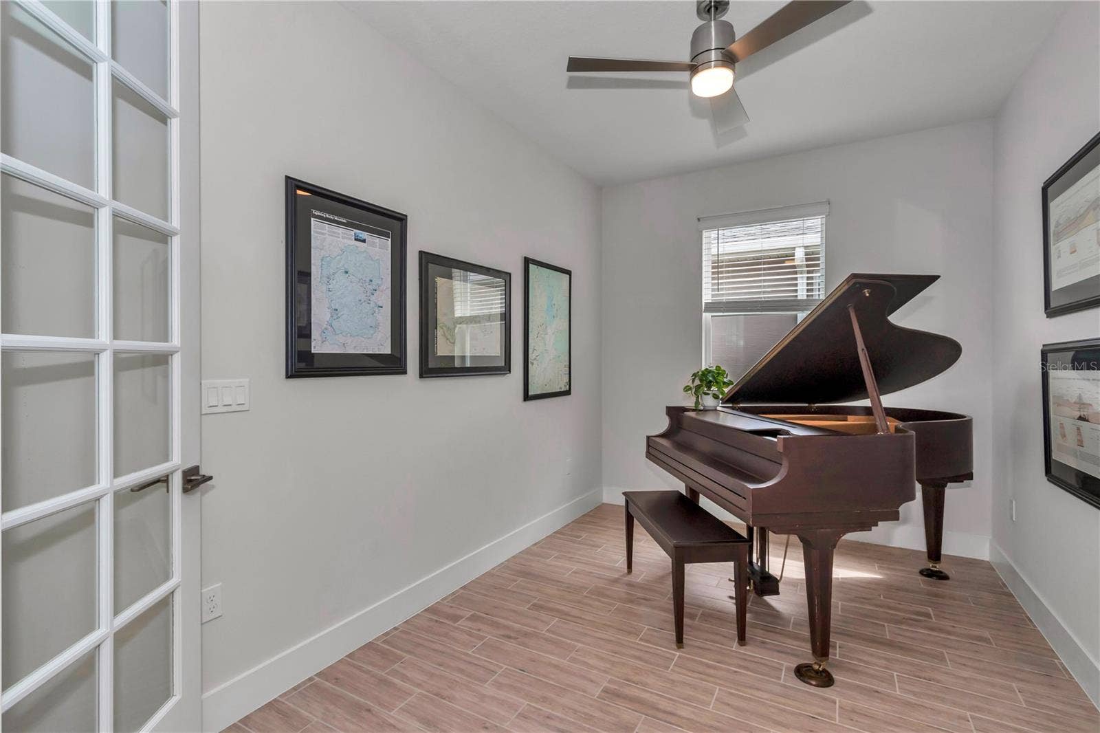 Awesome den or flex space.  Large enough for a baby grand piano.