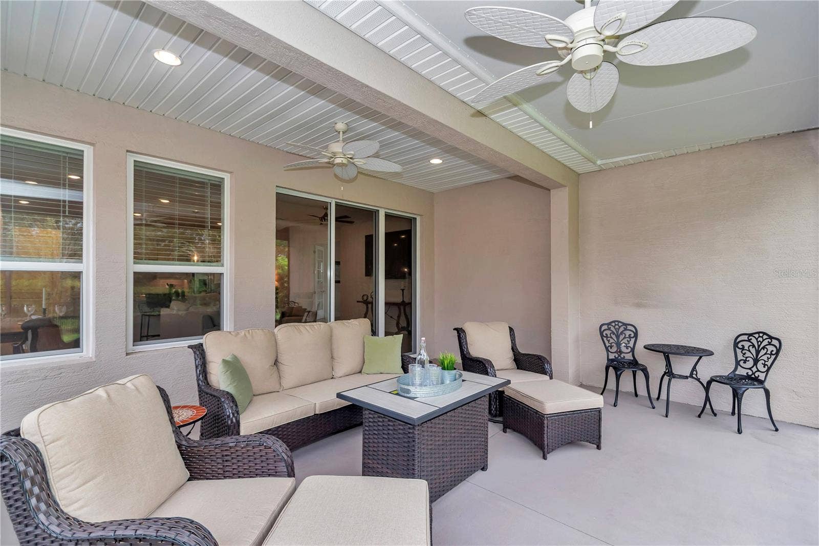 Extended and fully covered and screened lanai.