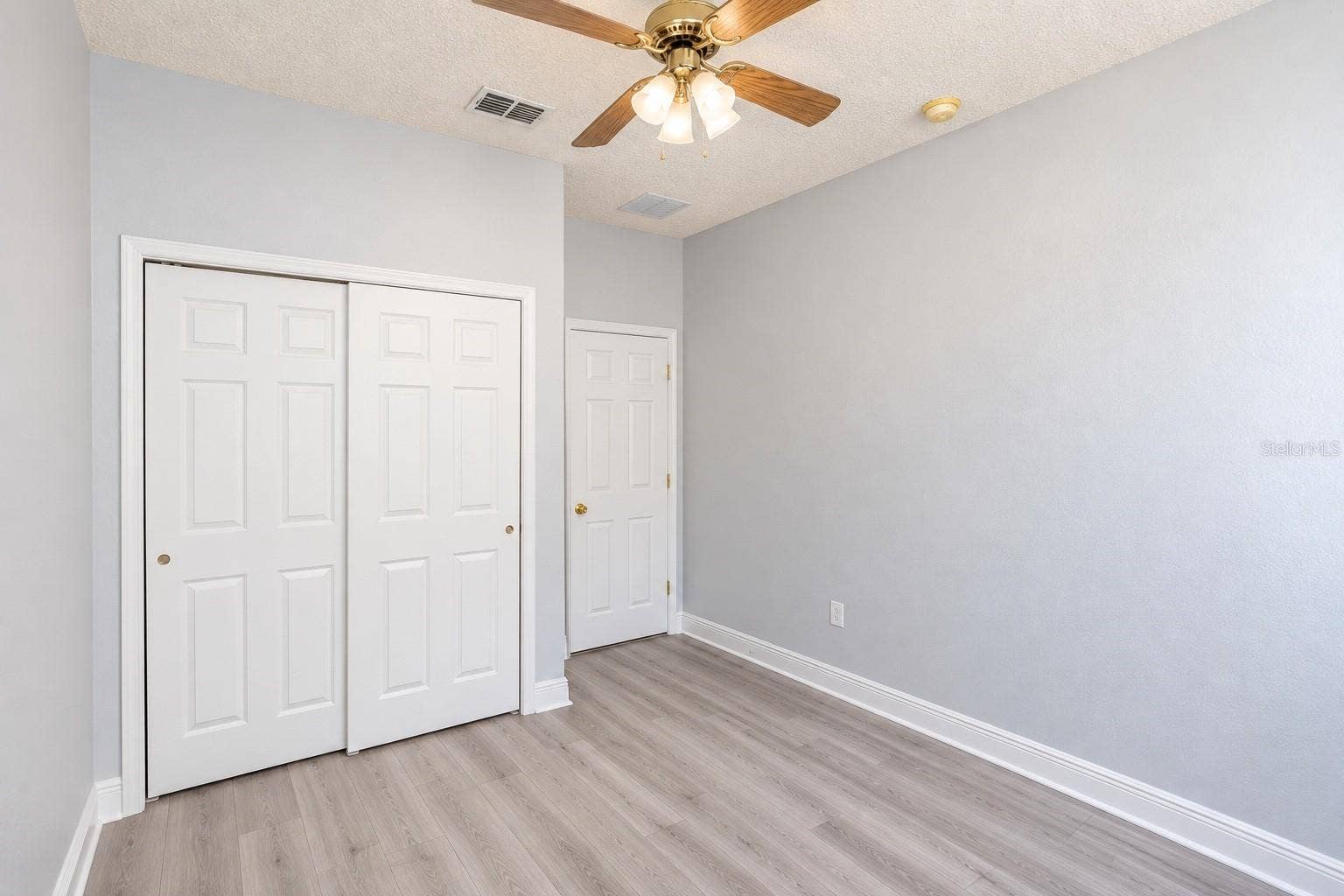 1523 BLUE HORIZON DRIVE, Clermont, FL 34714