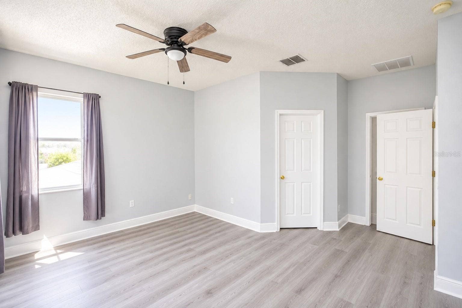 1523 BLUE HORIZON DRIVE, Clermont, FL 34714