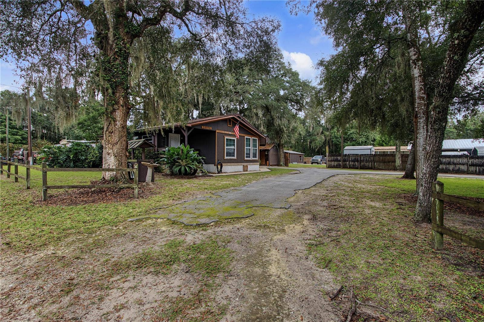 24970 NE 130TH LANE, Salt Springs, FL 32134