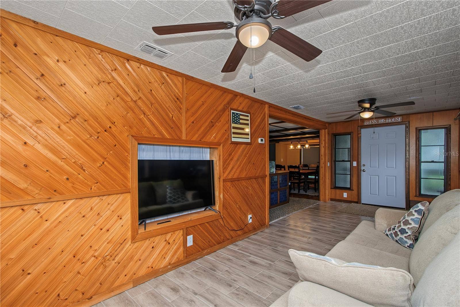 24970 NE 130TH LANE, Salt Springs, FL 32134