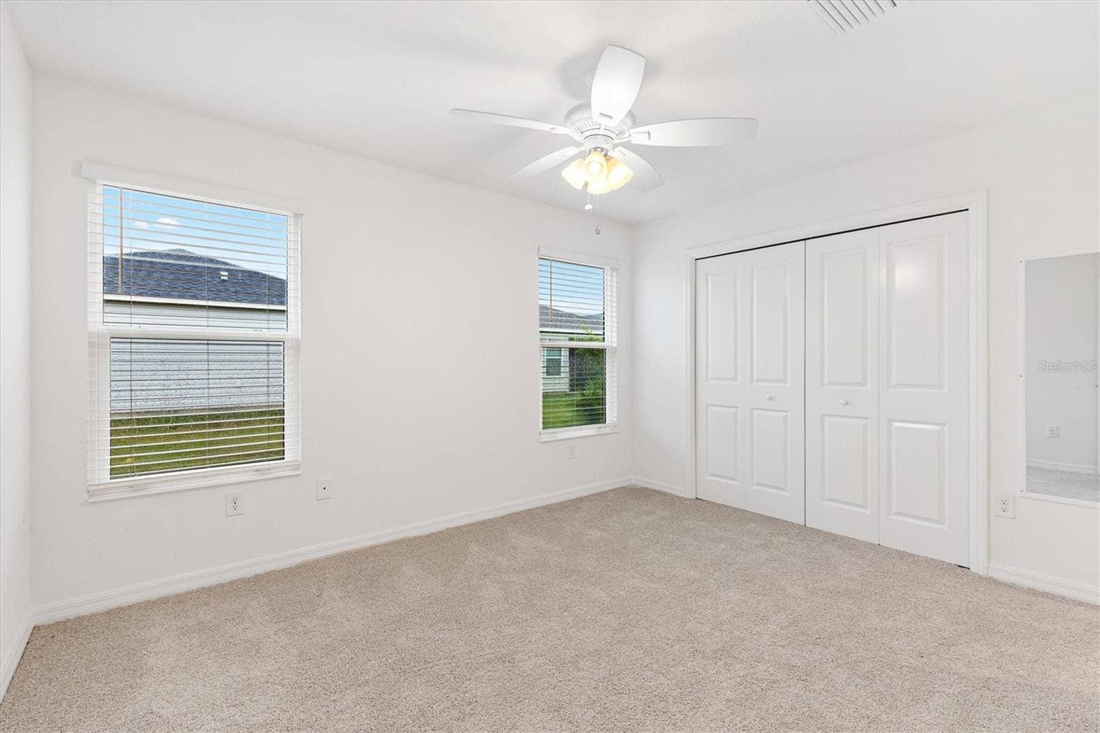 6225 DINGMAN WAY, The Villages, FL 32163 6225 DINGMAN WAY, The Villages, FL 32163