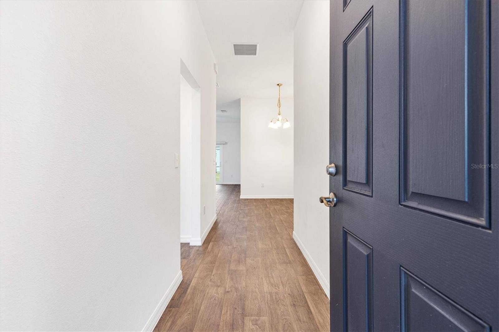 6225 DINGMAN WAY, The Villages, FL 32163 6225 DINGMAN WAY, The Villages, FL 32163