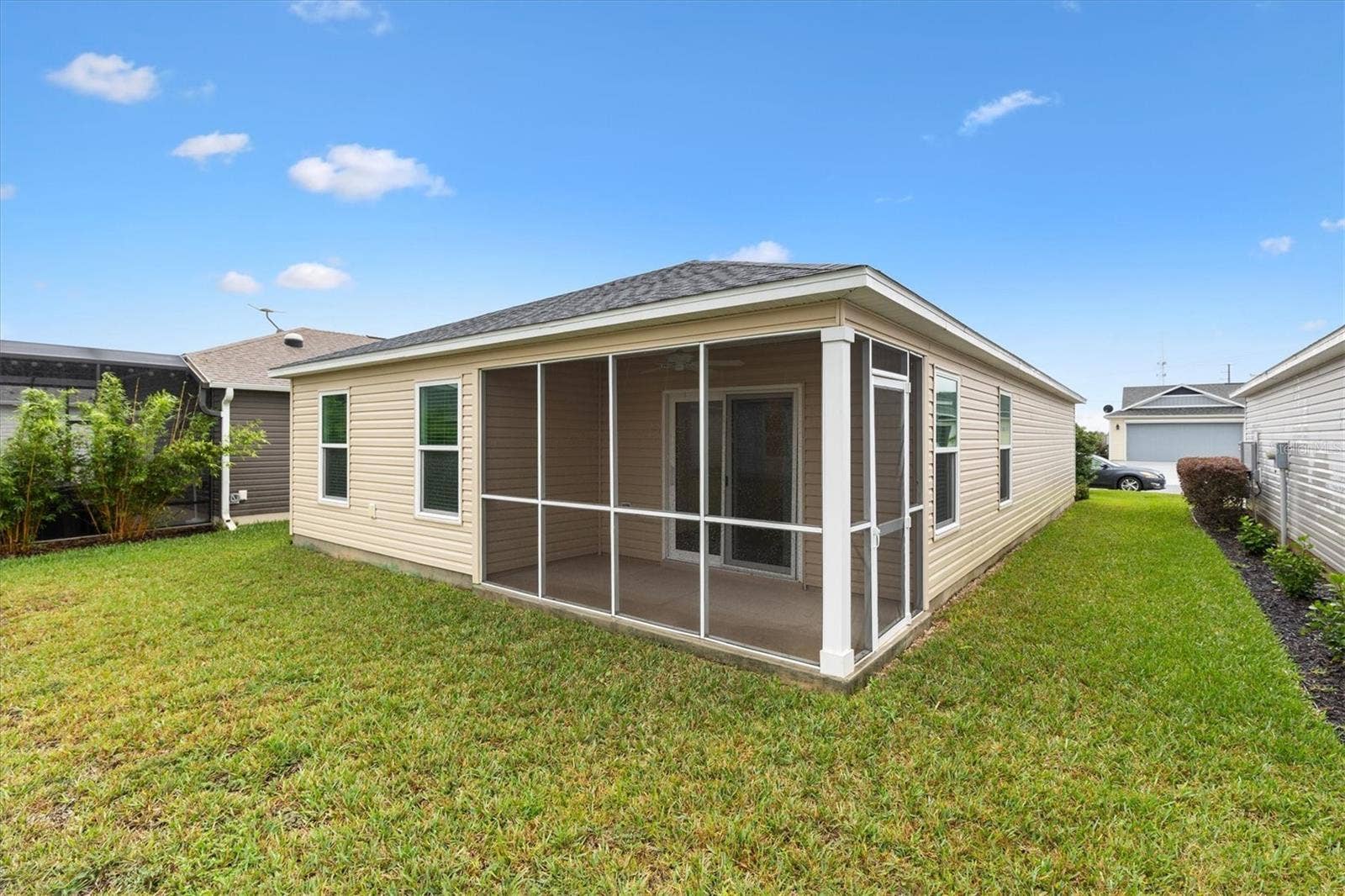 6225 DINGMAN WAY, The Villages, FL 32163 6225 DINGMAN WAY, The Villages, FL 32163