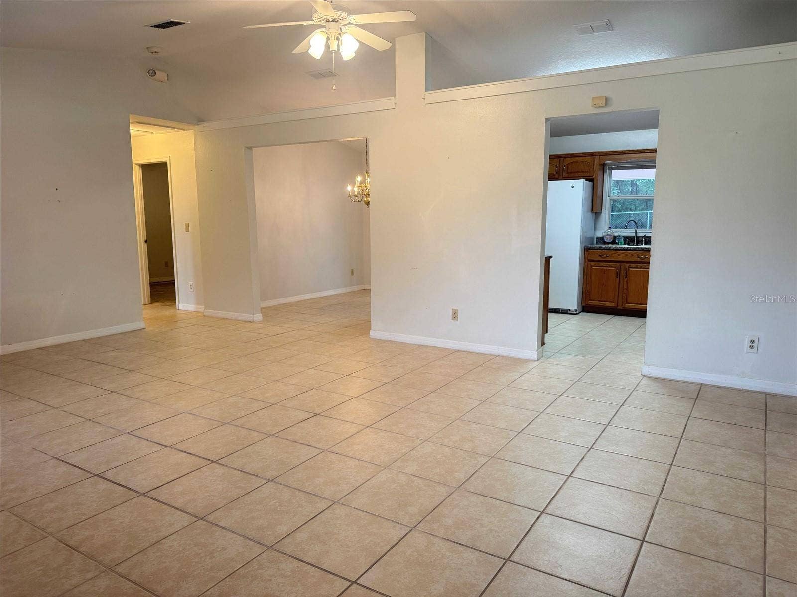 9530 N AKOLA WAY, Citrus Springs, FL 34434