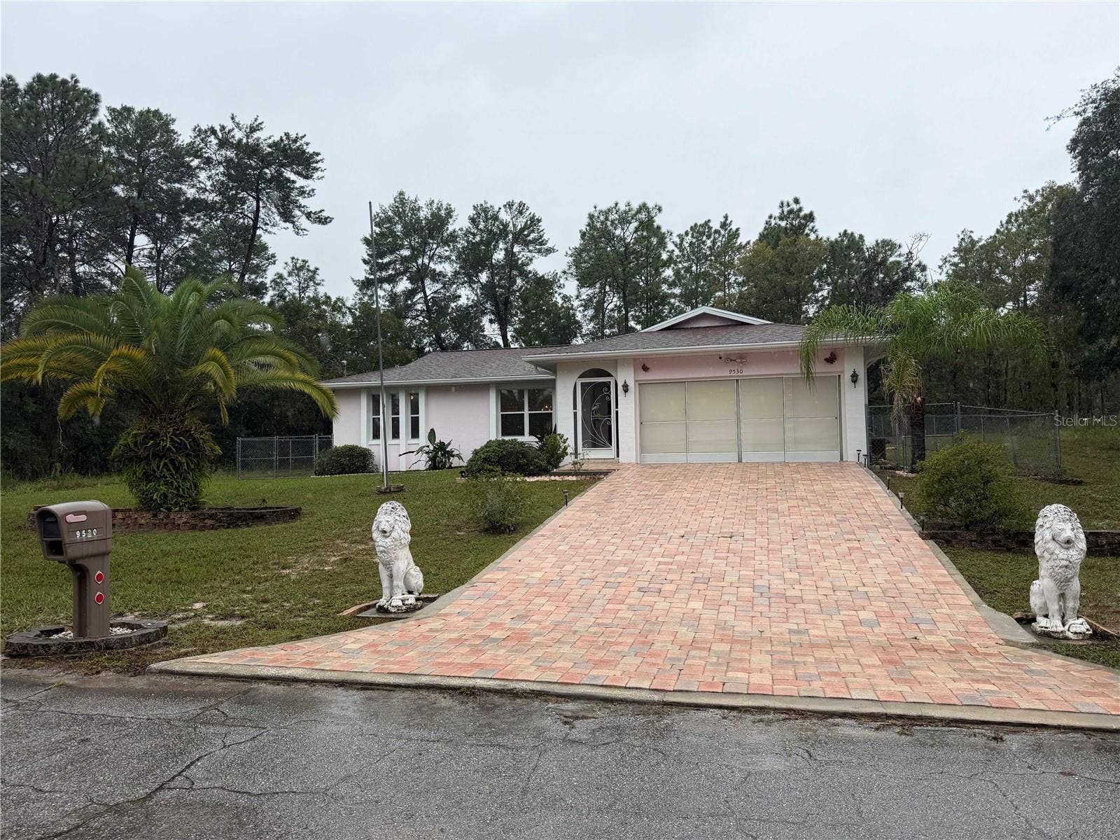 9530 N AKOLA WAY, Citrus Springs, FL 34434