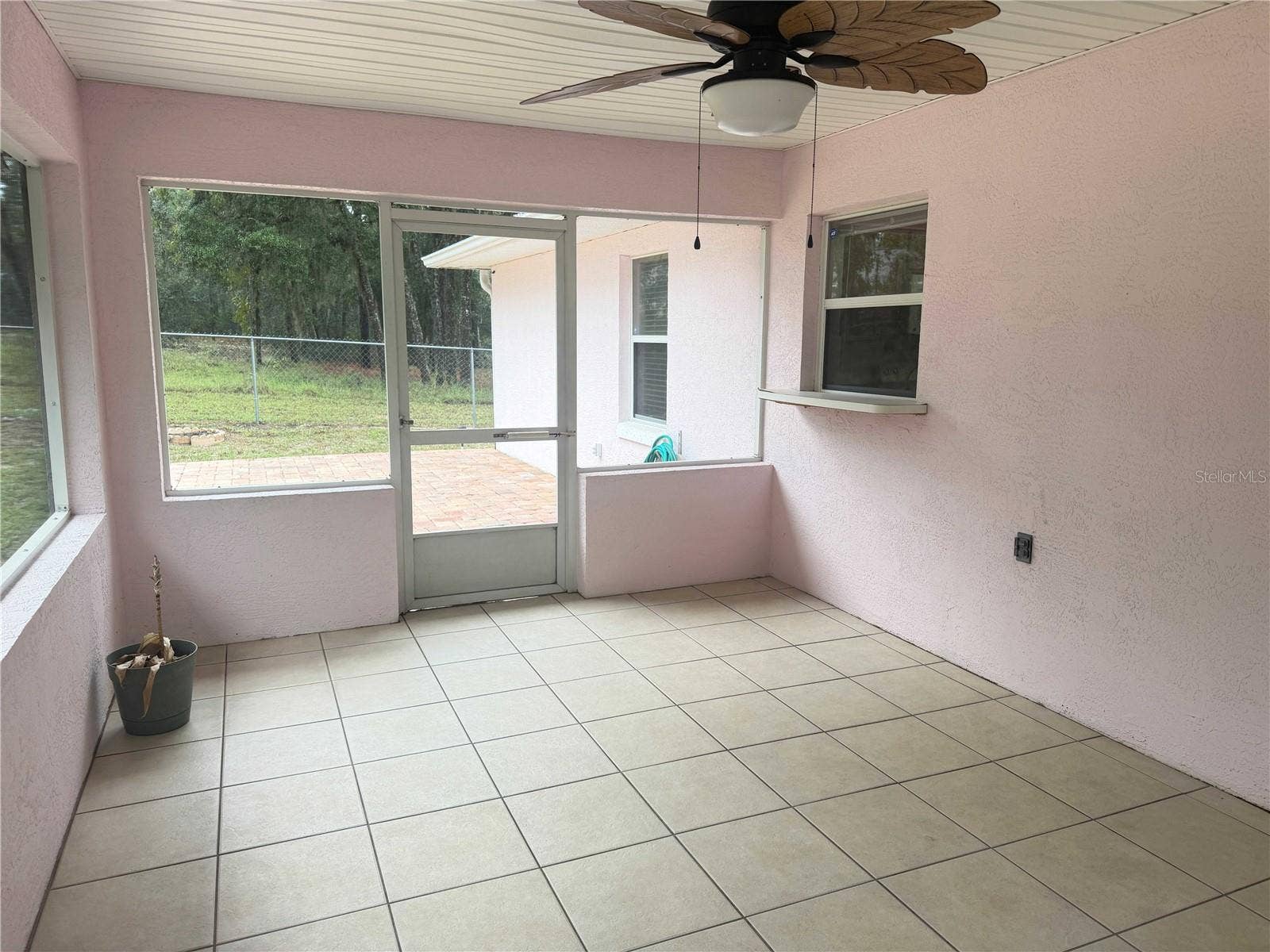 9530 N AKOLA WAY, Citrus Springs, FL 34434