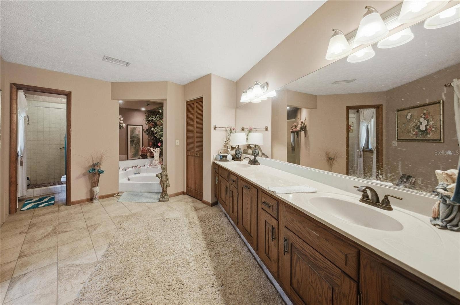 701 SE 123RD STREET ROAD, Ocala, FL 34480 701 SE 123RD STREET ROAD, Ocala, FL 34480
