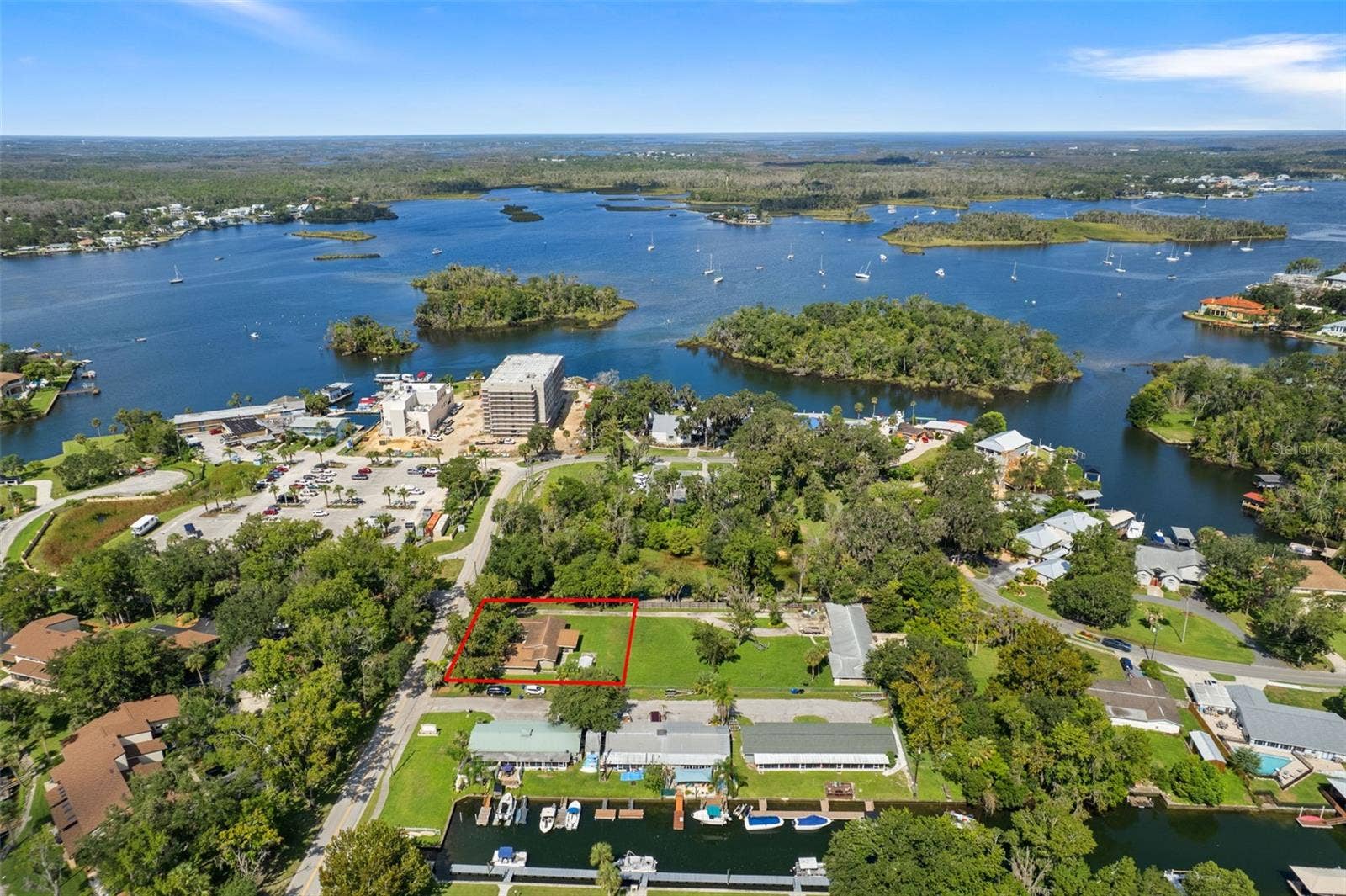 149 & 151 SE PARADISE POINT ROAD, Crystal River, FL 34429 149 & 151 SE PARADISE POINT ROAD, Crystal River, FL 34429