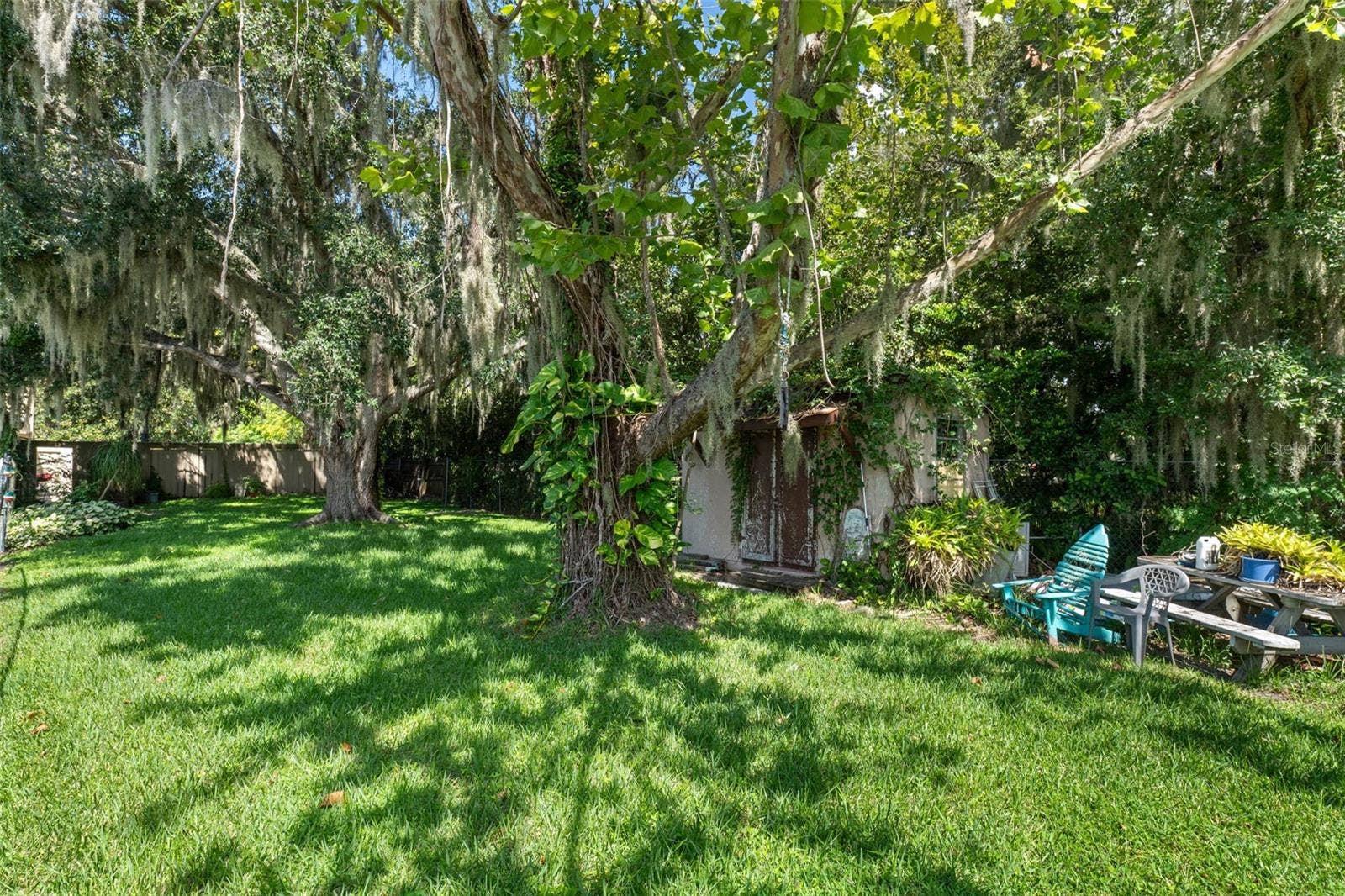 149 & 151 SE PARADISE POINT ROAD, Crystal River, FL 34429 149 & 151 SE PARADISE POINT ROAD, Crystal River, FL 34429
