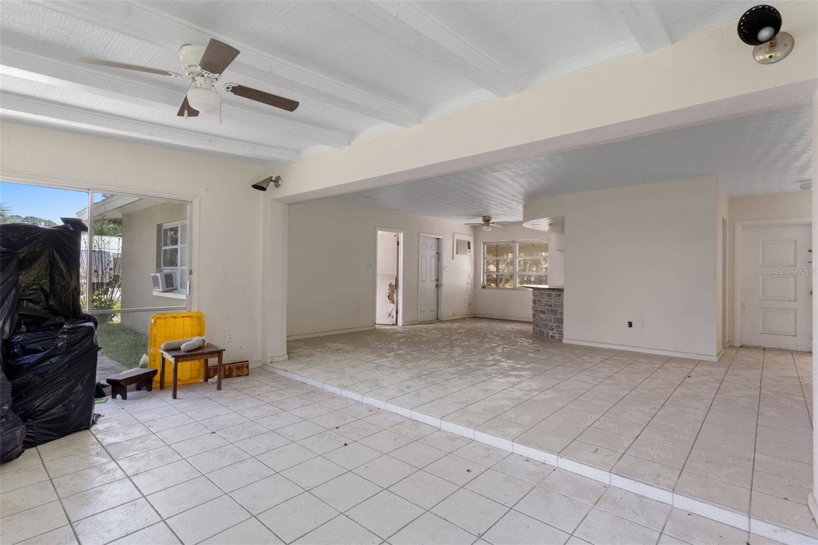 149 & 151 SE PARADISE POINT ROAD, Crystal River, FL 34429 149 & 151 SE PARADISE POINT ROAD, Crystal River, FL 34429