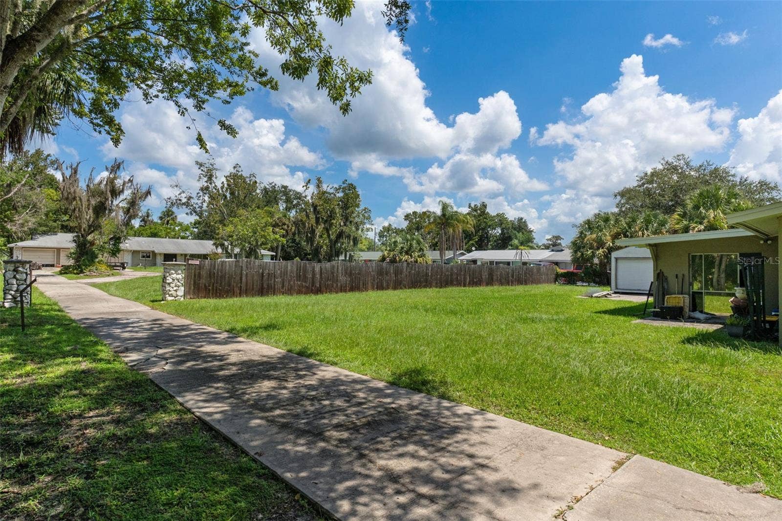149 & 151 SE PARADISE POINT ROAD, Crystal River, FL 34429 149 & 151 SE PARADISE POINT ROAD, Crystal River, FL 34429