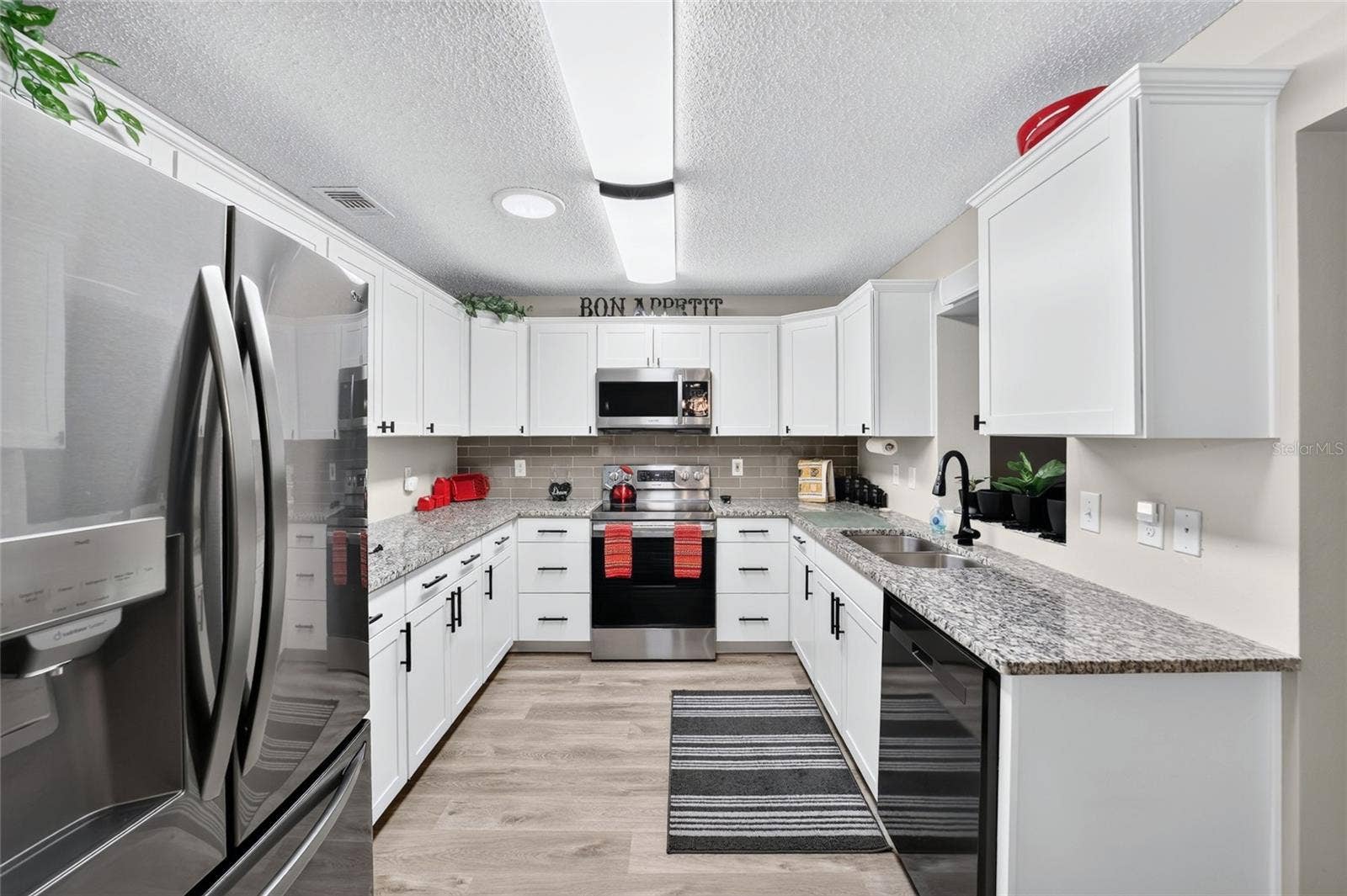 8618 SW 91ST PLACE, #D, Ocala, FL 34481 Kitchen