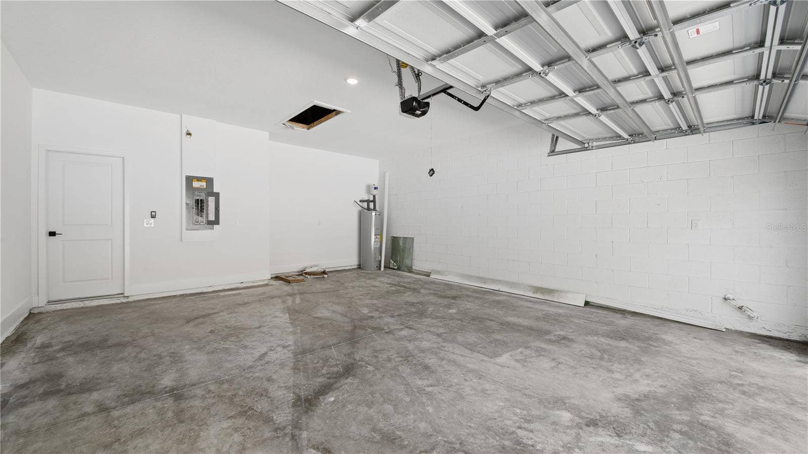 4085 SW 111 TH PLACE, Ocala, FL 34476 4085 SW 111 TH PLACE, Ocala, FL 34476