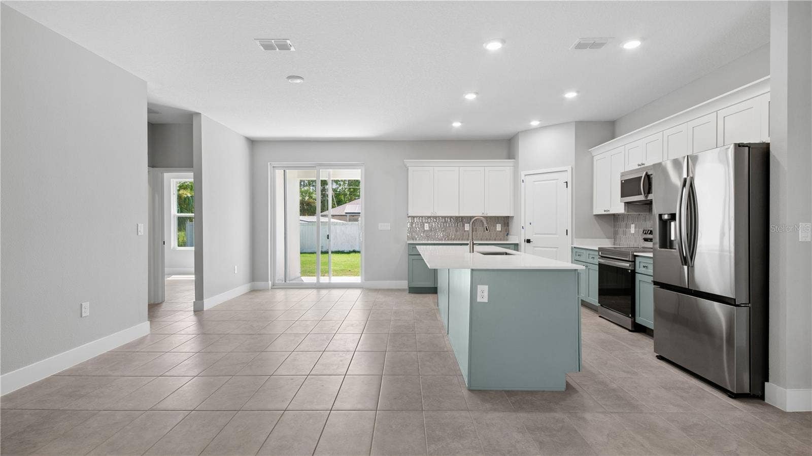 4085 SW 111 TH PLACE, Ocala, FL 34476 4085 SW 111 TH PLACE, Ocala, FL 34476