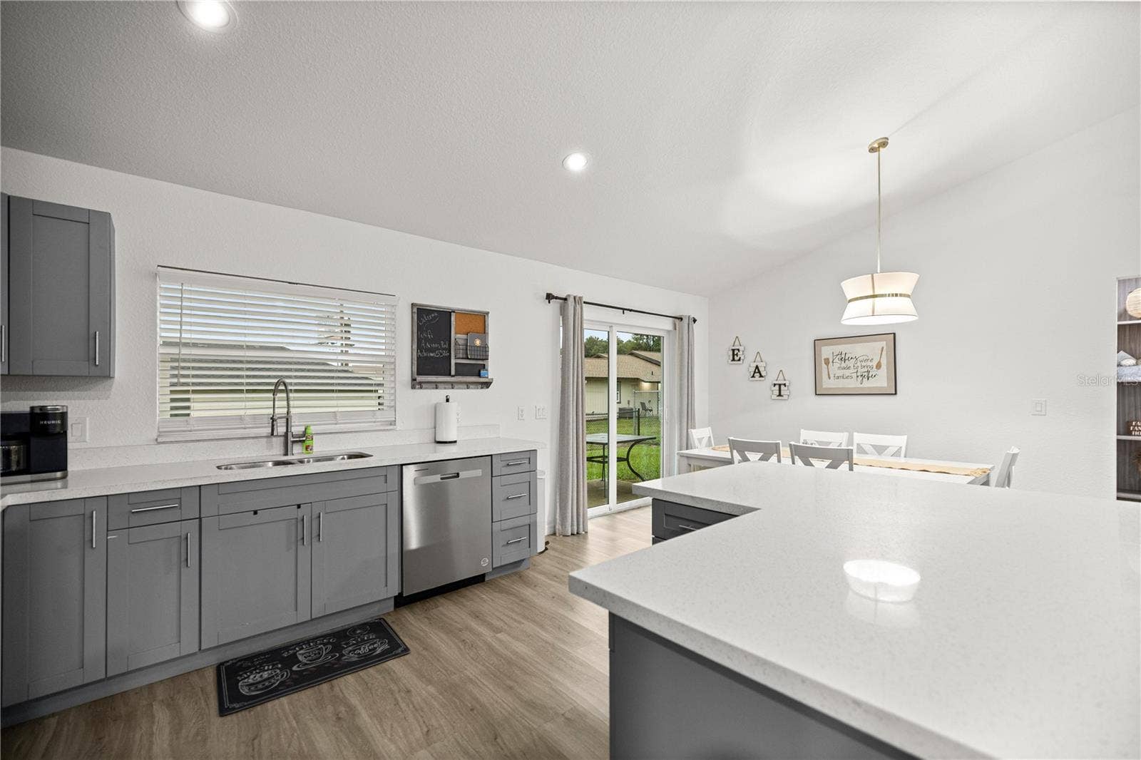 5376 NW 1ST STREET, Ocala, FL 34482 5376 NW 1ST STREET, Ocala, FL 34482