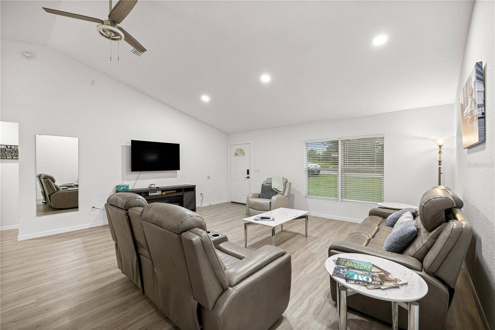 5376 NW 1ST STREET, Ocala, FL 34482 5376 NW 1ST STREET, Ocala, FL 34482