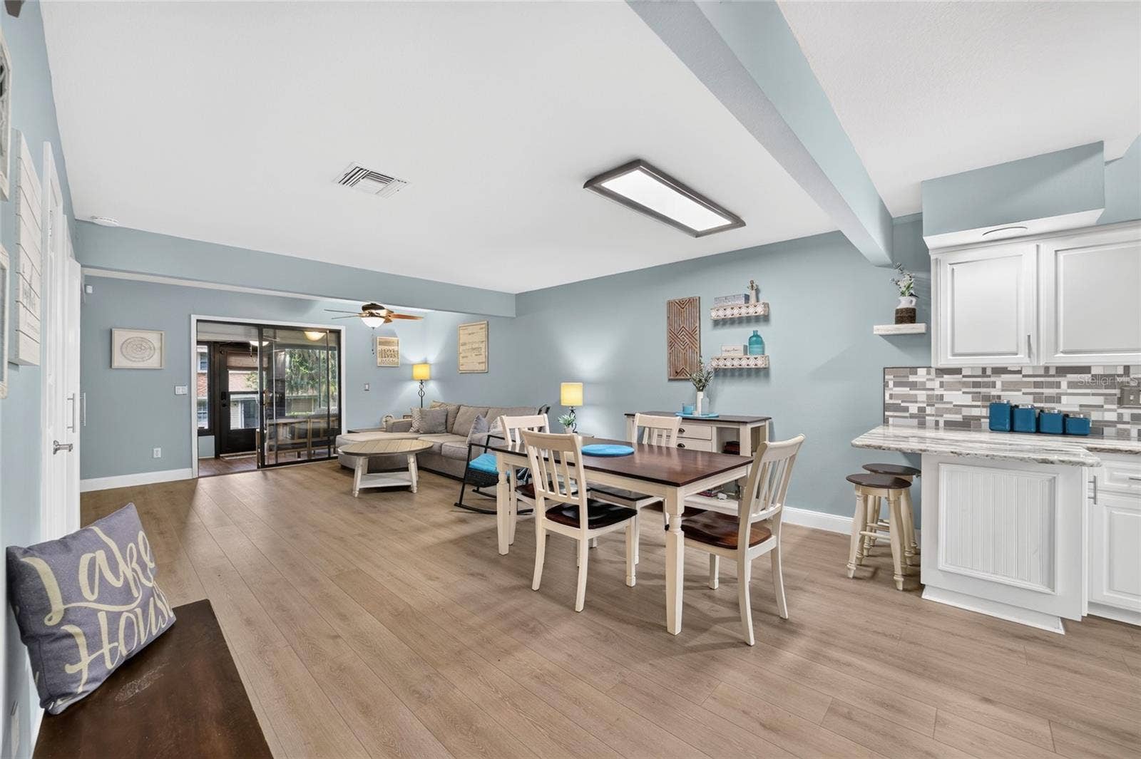 11001 SE SUNSET HARBOR ROAD, #E36, Summerfield, FL 34491