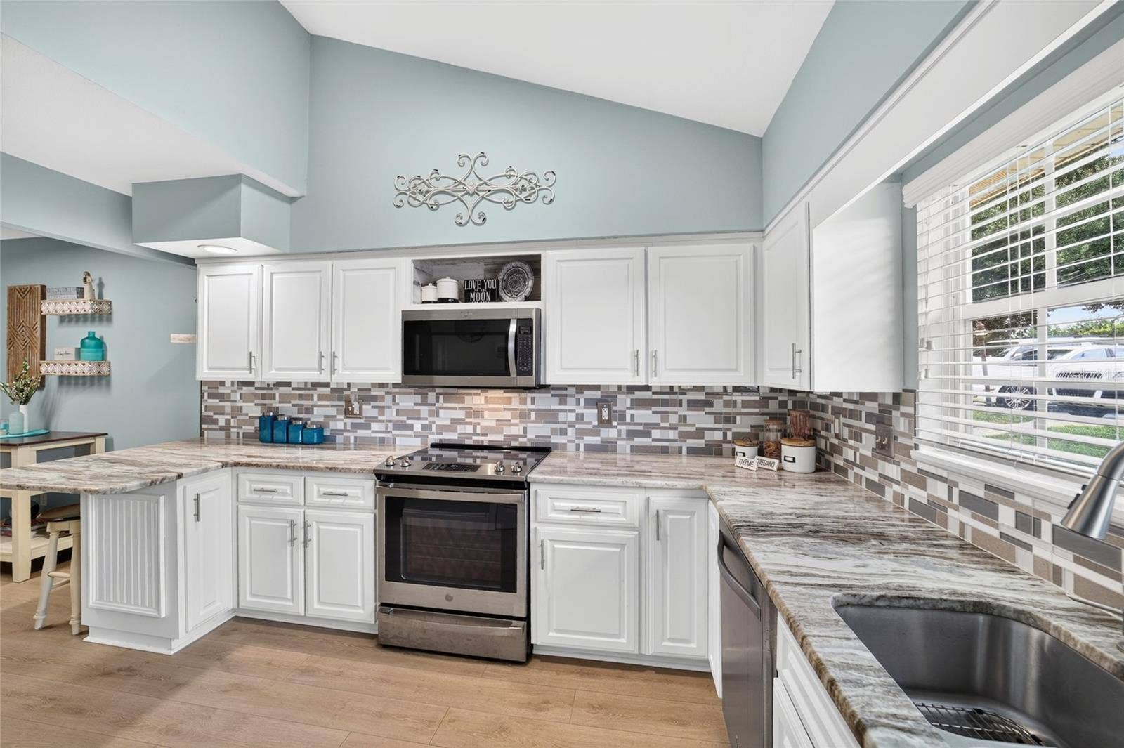 11001 SE SUNSET HARBOR ROAD, #E36, Summerfield, FL 34491