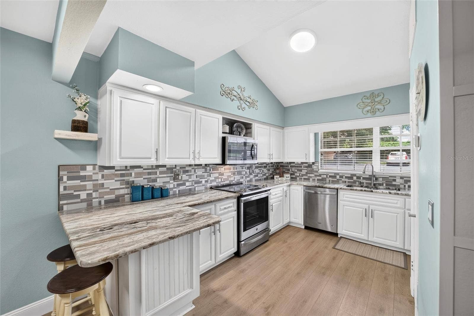 11001 SE SUNSET HARBOR ROAD, #E36, Summerfield, FL 34491