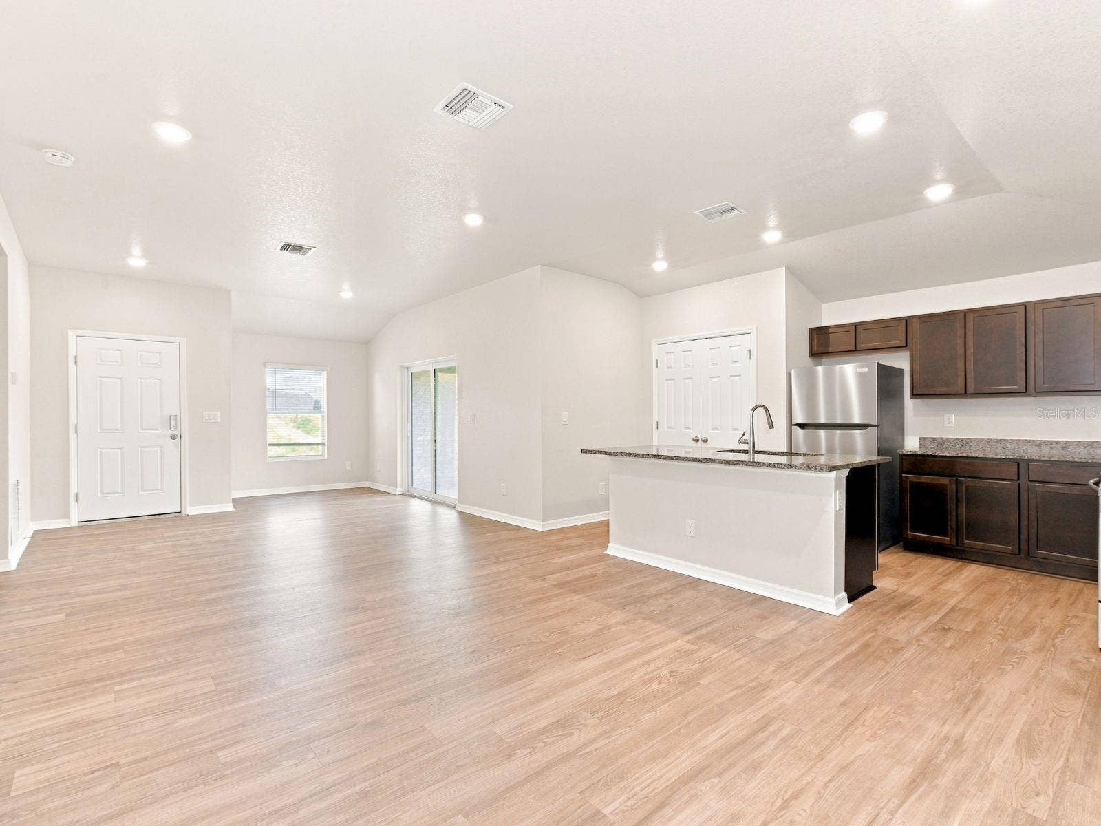 374 URBANA STREET, Lehigh Acres, FL 33972