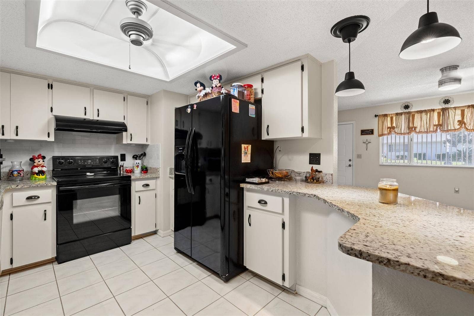 11530 SW 84TH AVENUE ROAD, Ocala, FL 34481 Updated Kitchen
