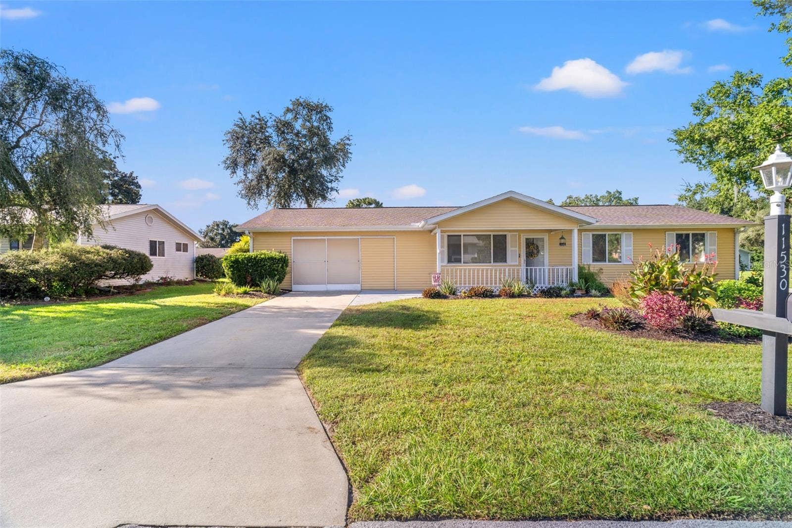 11530 SW 84TH AVENUE ROAD, Ocala, FL 34481 Front Exposure w/ 2 Car Driveway