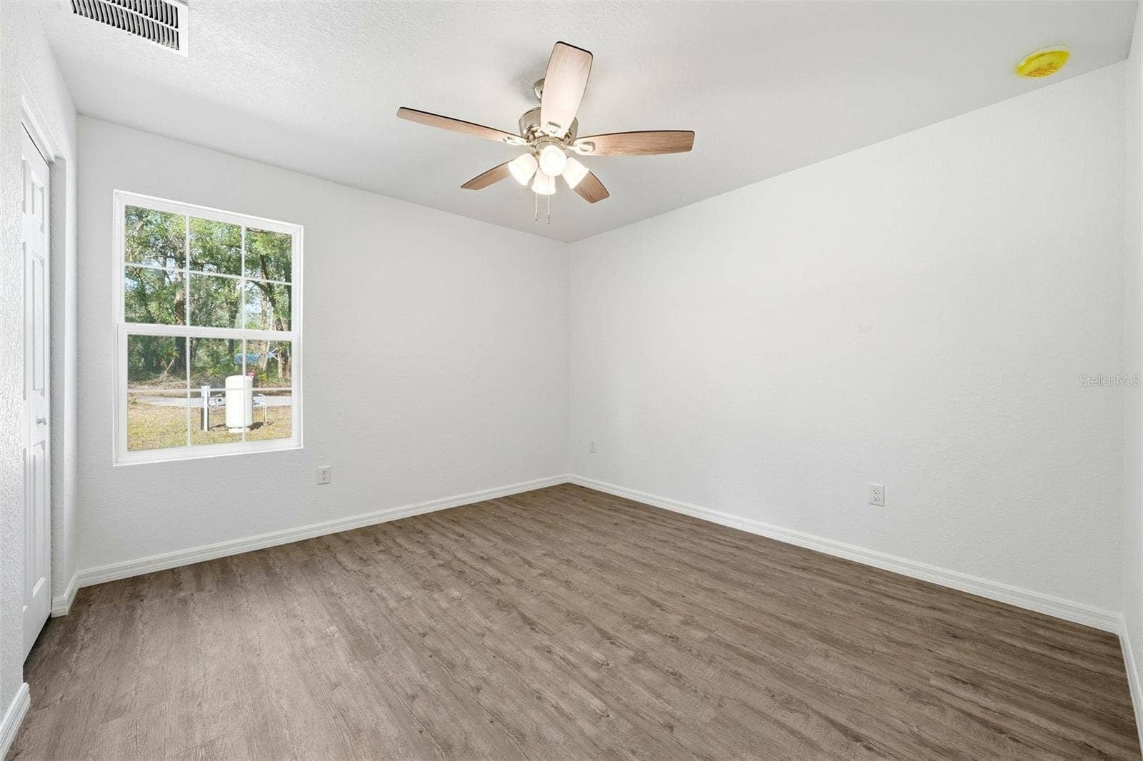 16450 SE 57TH PLACE, Ocklawaha, FL 32179