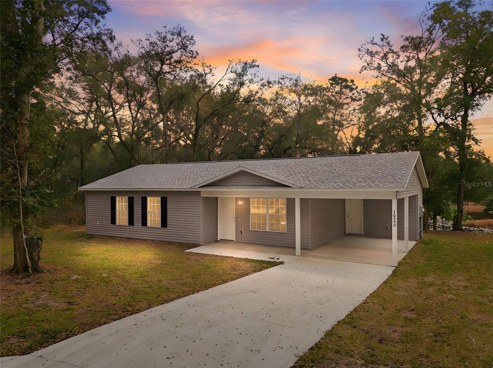 16450 SE 57TH PLACE, Ocklawaha, FL 32179
