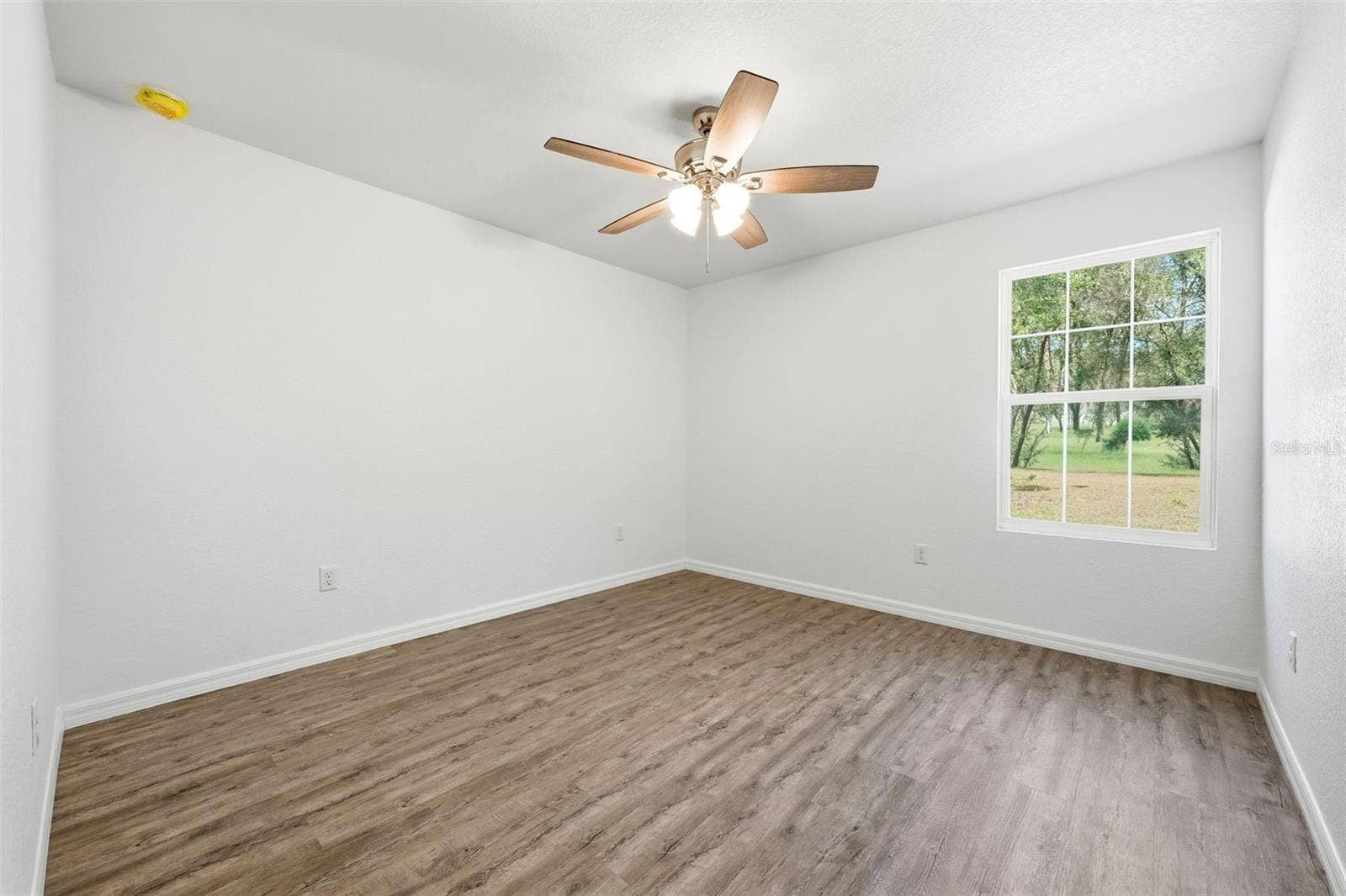 16450 SE 57TH PLACE, Ocklawaha, FL 32179