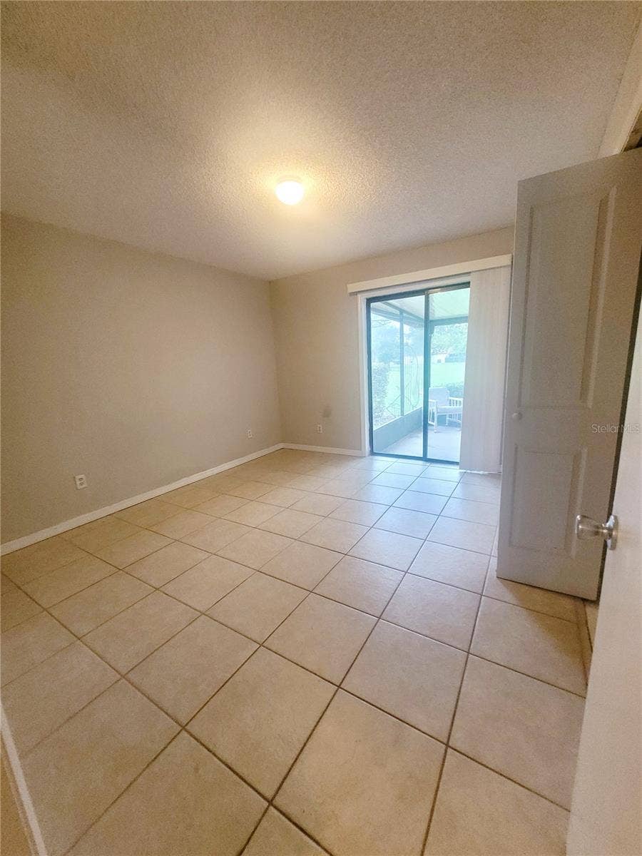 1910 SW 34TH COURT, Ocala, FL 34474 1910 SW 34TH COURT, Ocala, FL 34474