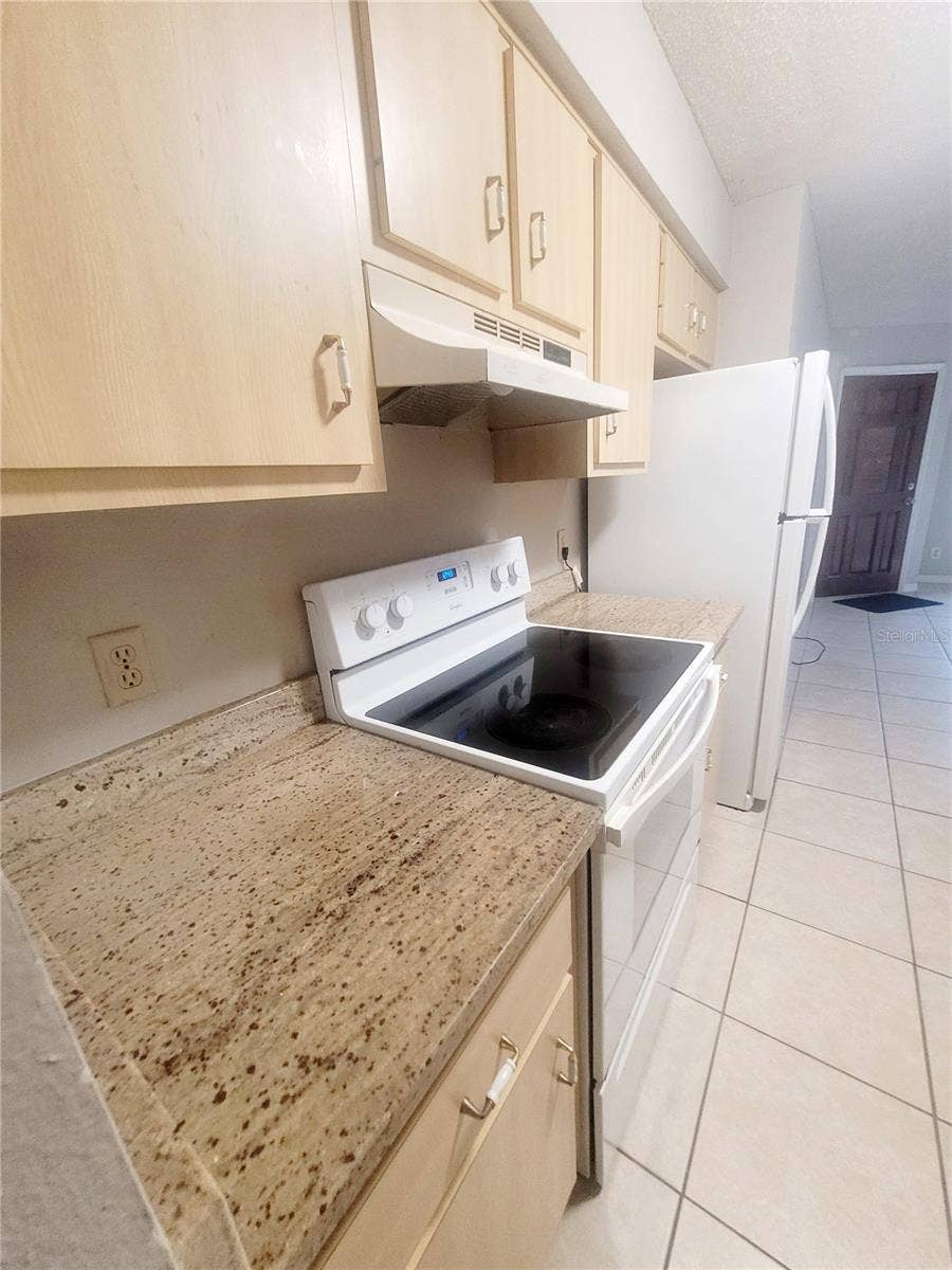 1910 SW 34TH COURT, Ocala, FL 34474 1910 SW 34TH COURT, Ocala, FL 34474