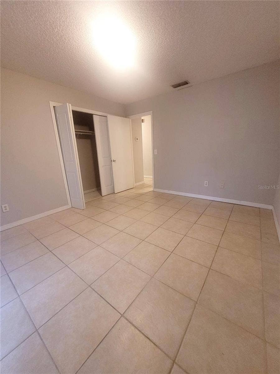 1910 SW 34TH COURT, Ocala, FL 34474 1910 SW 34TH COURT, Ocala, FL 34474