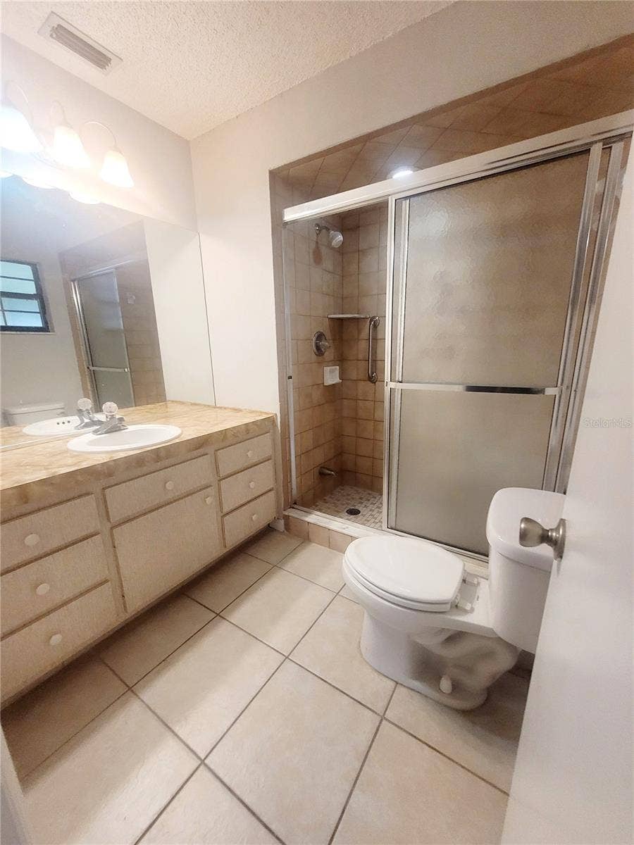 1910 SW 34TH COURT, Ocala, FL 34474 1910 SW 34TH COURT, Ocala, FL 34474