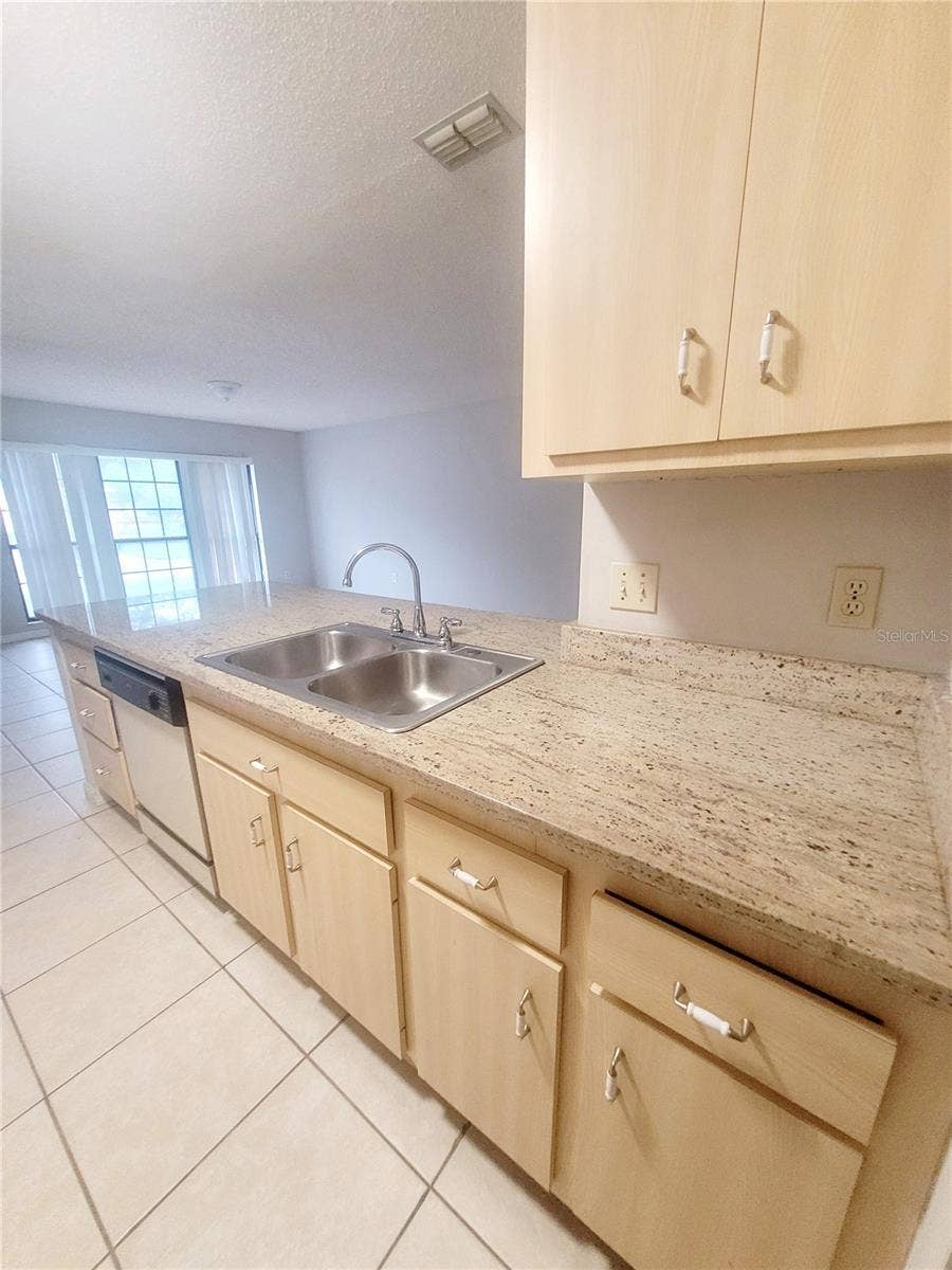 1910 SW 34TH COURT, Ocala, FL 34474 1910 SW 34TH COURT, Ocala, FL 34474