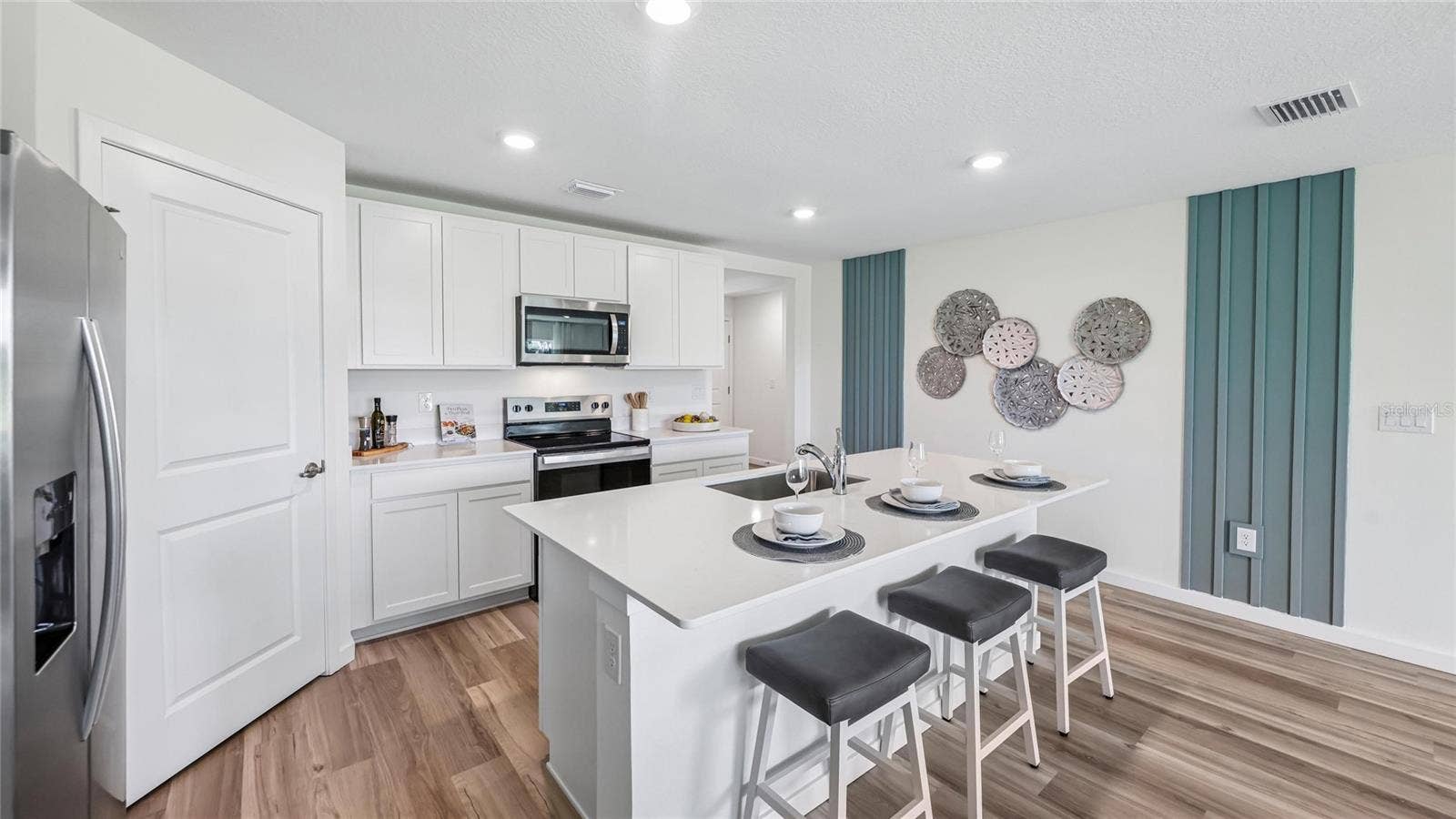 15692 SW 37TH CIRCLE, Ocala, FL 34473