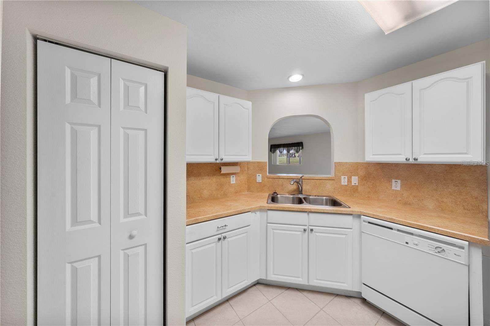 9617 SW 92ND COURT, Ocala, FL 34481