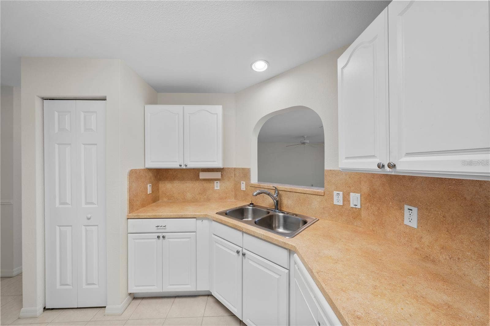 9617 SW 92ND COURT, Ocala, FL 34481