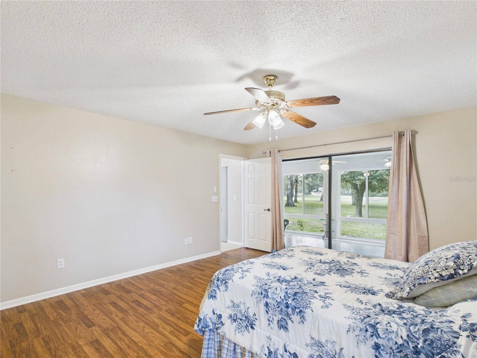 141 DOUGLAS STREET N, Homosassa, FL 34446