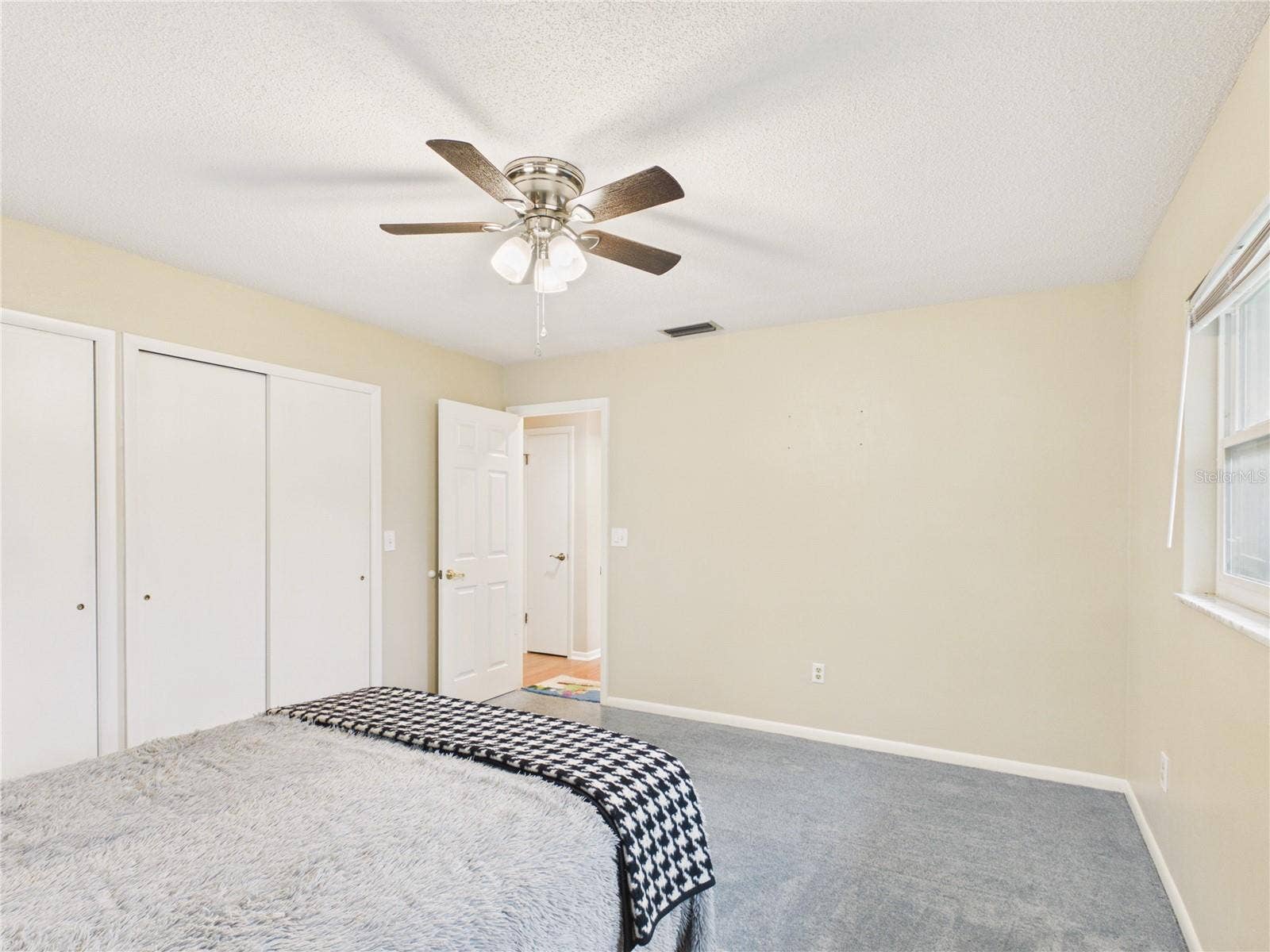 141 DOUGLAS STREET N, Homosassa, FL 34446