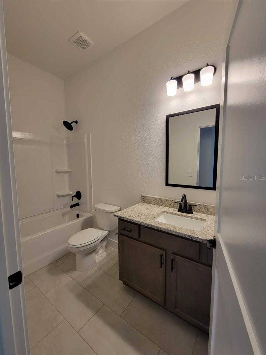 4507 SW 91ST LANE ROAD, Ocala, FL 34476 Picture of similar home for illustrative purposes only. Colors and features will vary!