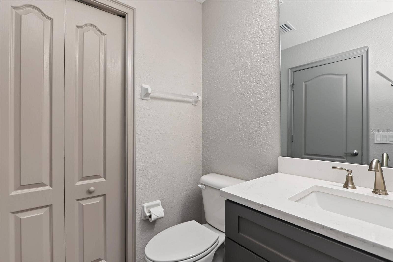 10377 SW 186 AVENUE, Dunnellon, FL 34432