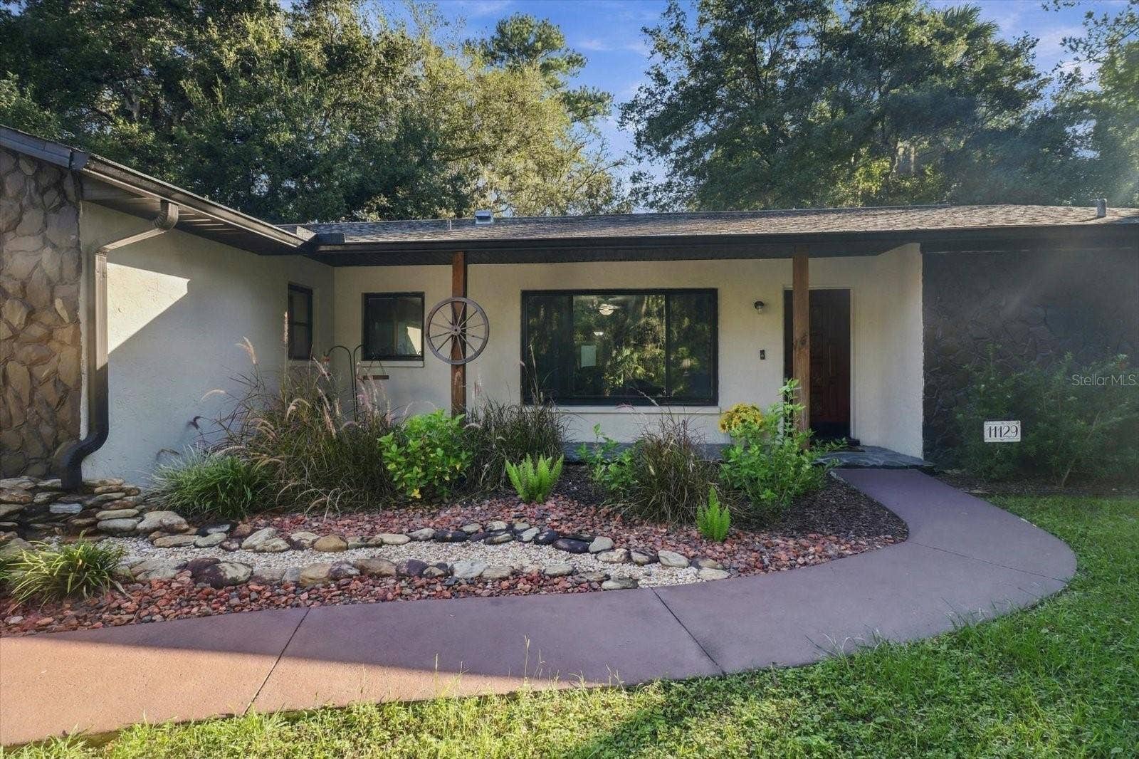 11129 W CEDAR LAKE DRIVE, Crystal River, FL 34428 11129 W CEDAR LAKE DRIVE, Crystal River, FL 34428