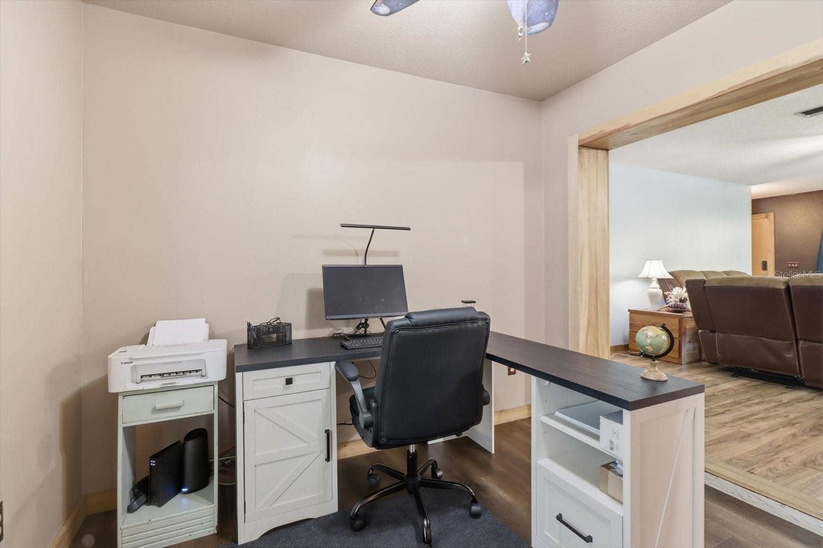 11129 W CEDAR LAKE DRIVE, Crystal River, FL 34428 Office
