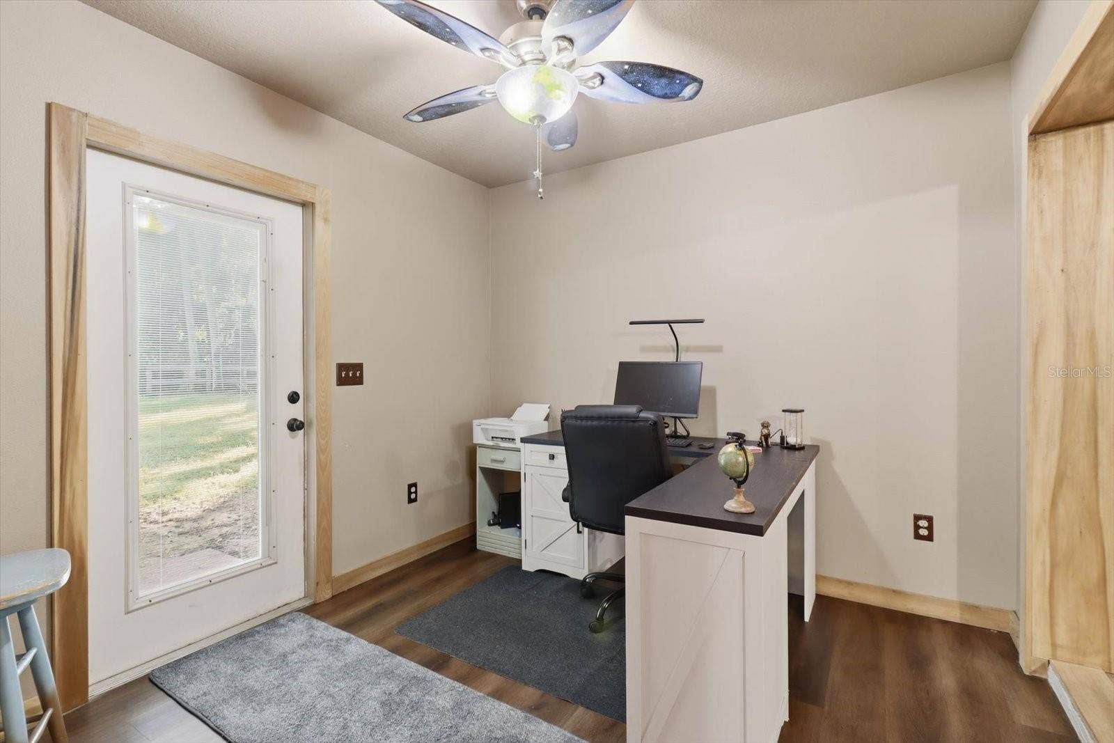 11129 W CEDAR LAKE DRIVE, Crystal River, FL 34428 Office